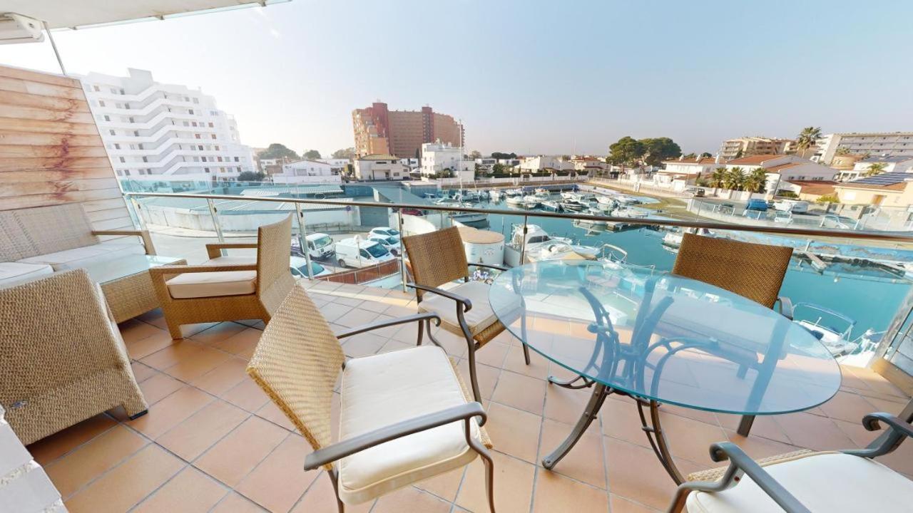 Trebol Apartamento Climatizado Y Piscina Roses Dış mekan fotoğraf