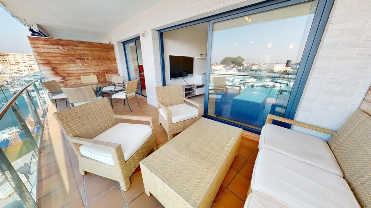 Trebol Apartamento Climatizado Y Piscina Roses Dış mekan fotoğraf