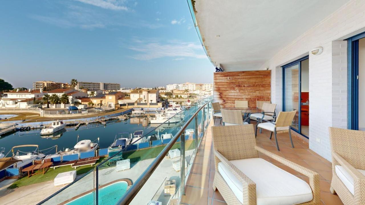 Trebol Apartamento Climatizado Y Piscina Roses Dış mekan fotoğraf