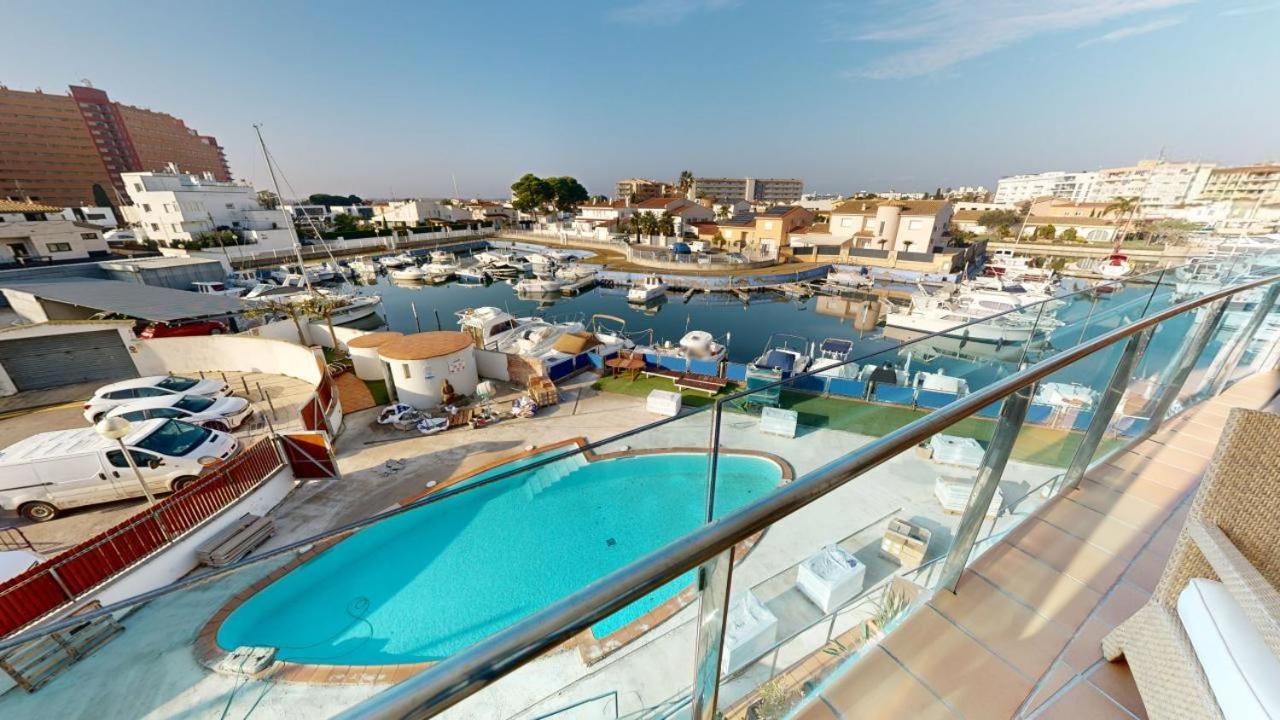 Trebol Apartamento Climatizado Y Piscina Roses Dış mekan fotoğraf